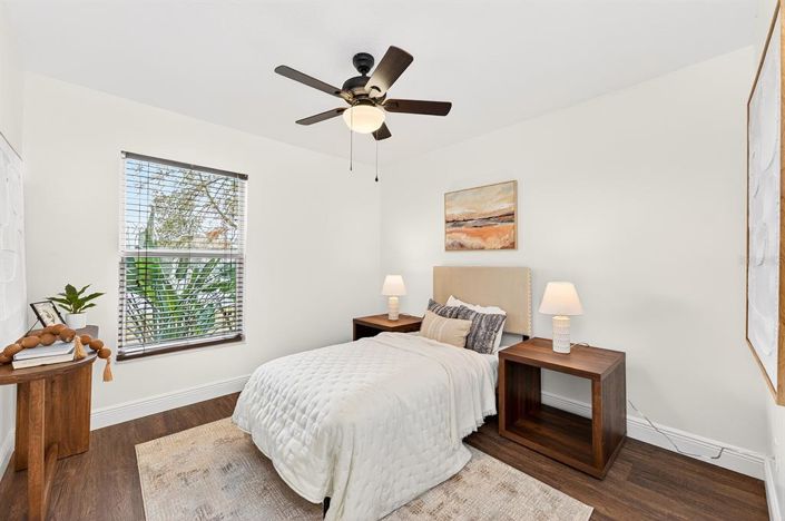 Image No.16-4 Bed House for sale