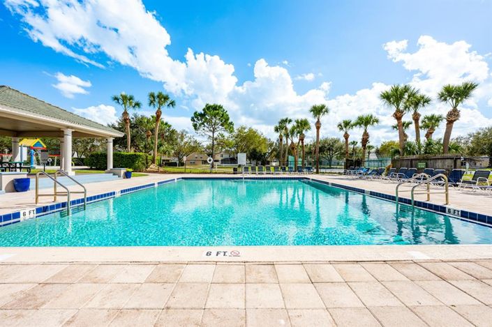 Image No.30-4 Bed House for sale