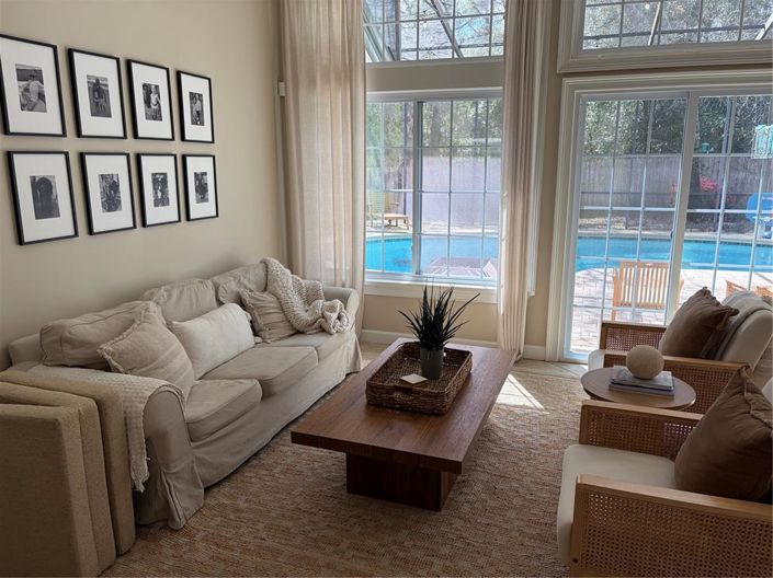 Image No.16-5 Bed House for sale