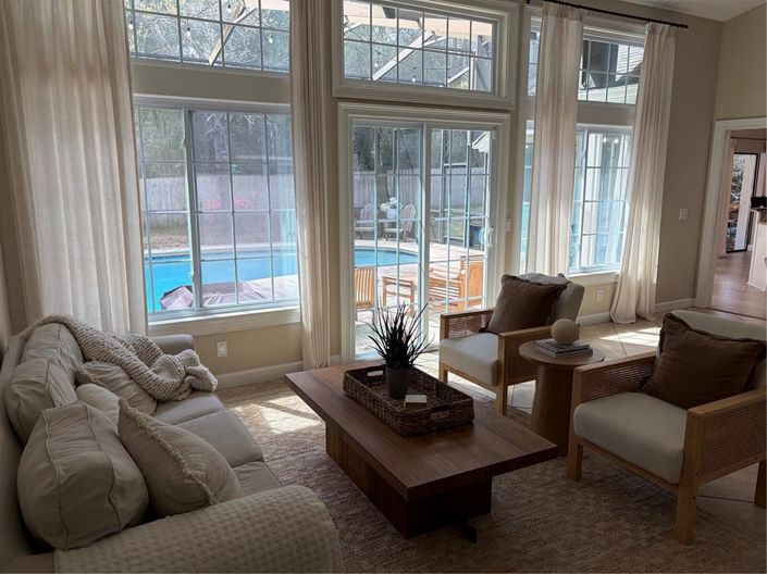 Image No.21-5 Bed House for sale