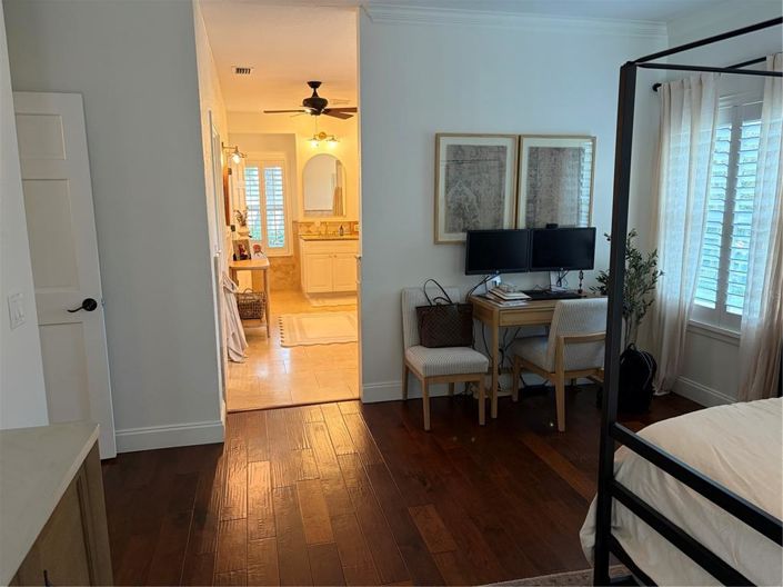 Image No.26-5 Bed House for sale