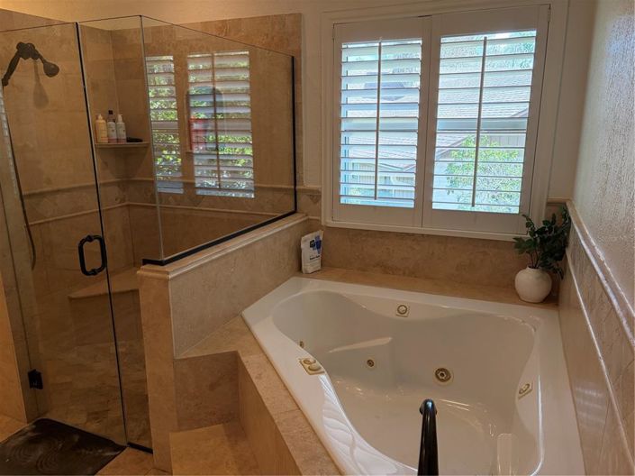 Image No.33-5 Bed House for sale