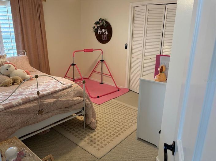 Image No.35-5 Bed House for sale