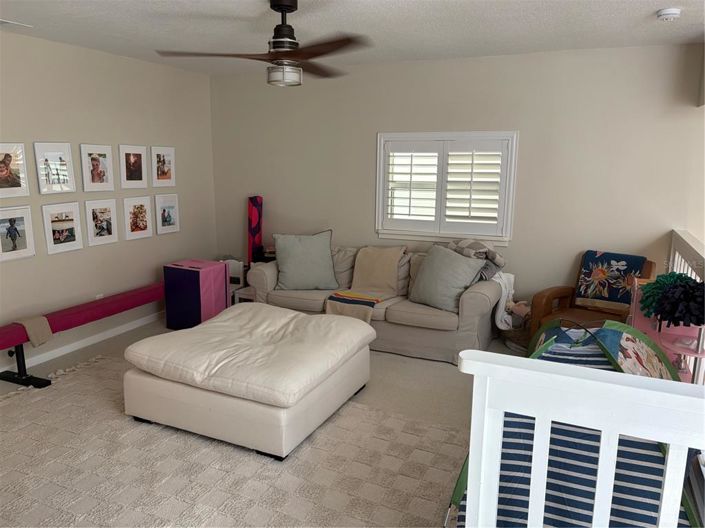 Image No.38-5 Bed House for sale