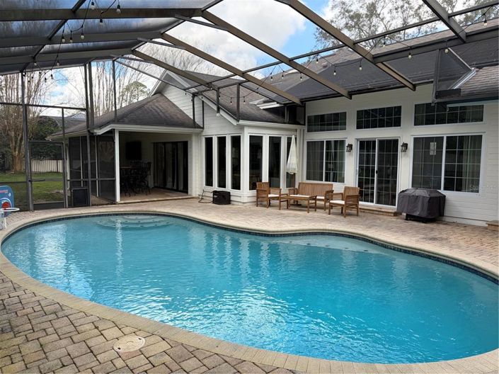 Image No.5-5 Bed House for sale