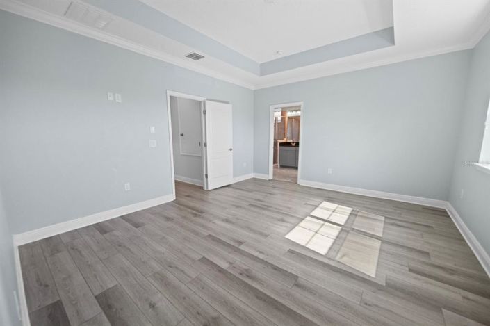 Image No.24-3 Bed House for sale