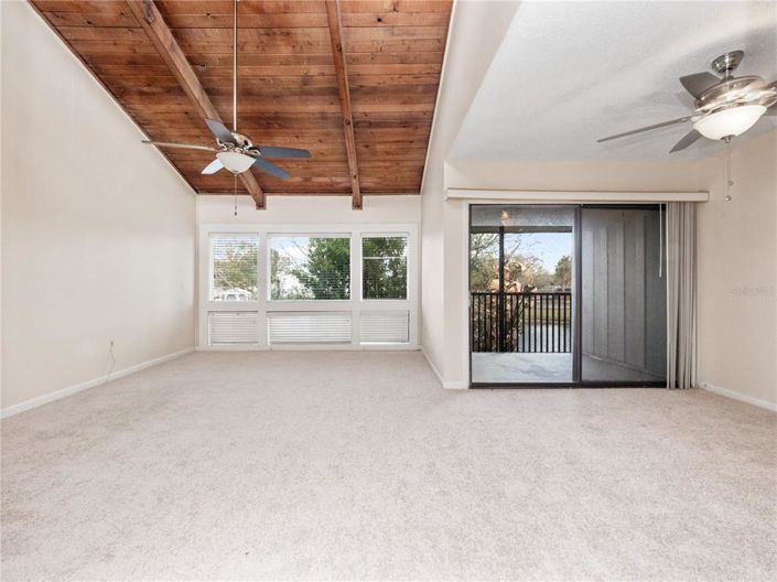 Image No.3-Appartement de 2 chambres à vendre à Saint John