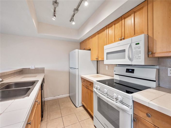 Image No.5-Appartement de 2 chambres à vendre à Saint John