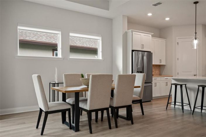 Image No.20-4 Bed House for sale