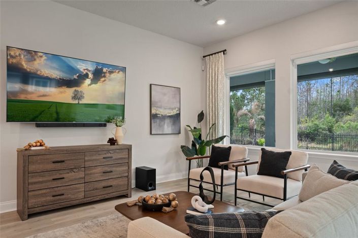 Image No.31-4 Bed House for sale