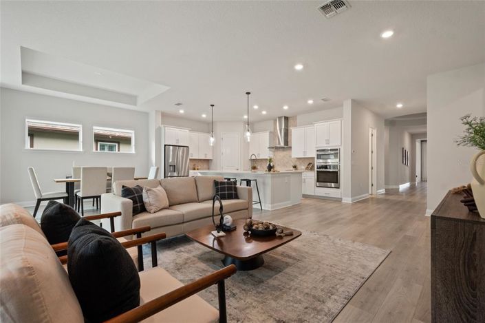 Image No.35-4 Bed House for sale