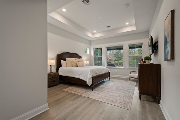 Image No.43-4 Bed House for sale