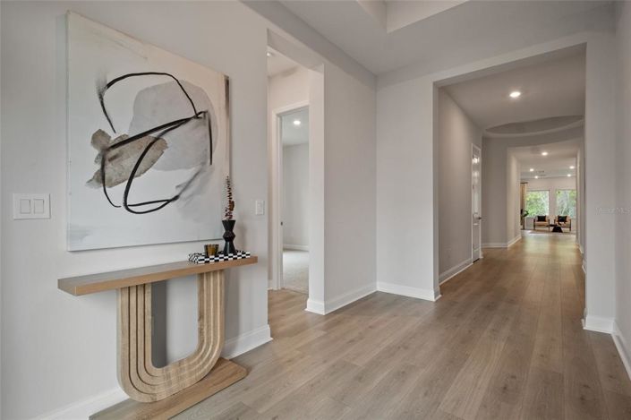 Image No.9-4 Bed House for sale