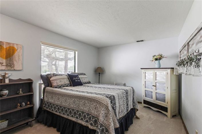 Image No.22-4 Bed House for sale