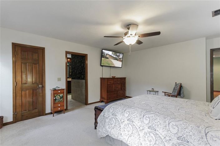 Image No.23-4 Bed House for sale