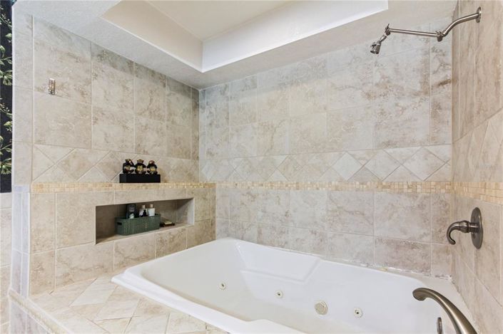 Image No.27-4 Bed House for sale