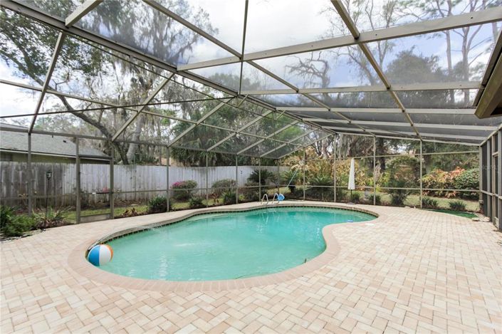 Image No.37-4 Bed House for sale