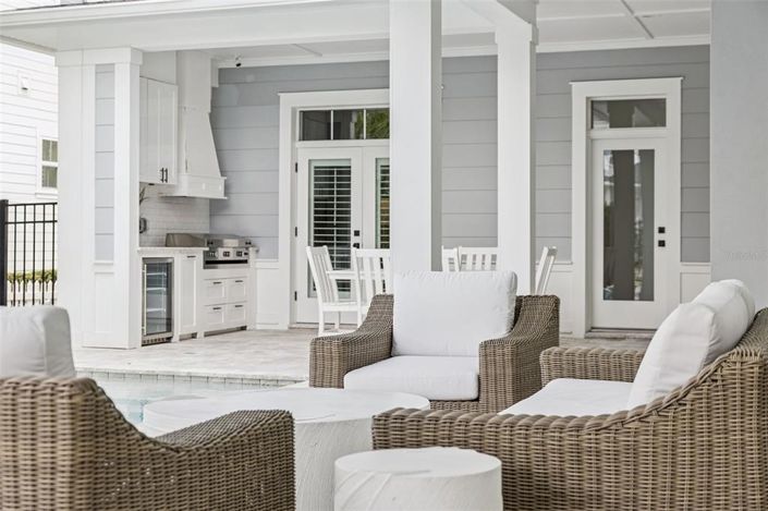 Image No.25-4 Bed House for sale