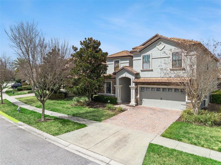 Image No.41-8 Bed House for sale