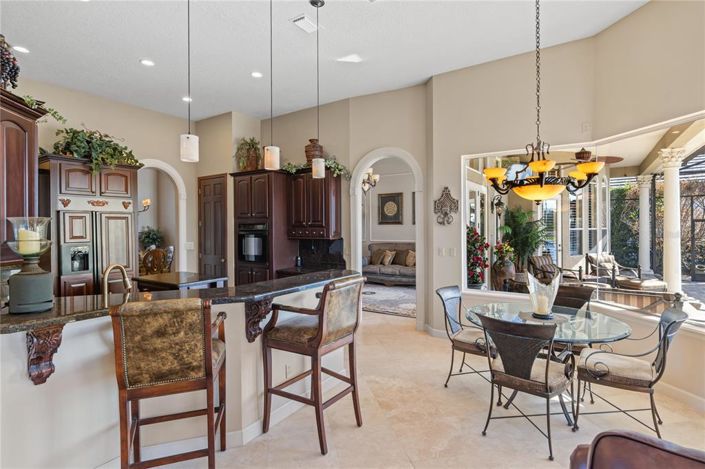 Image No.22-4 Bed House for sale