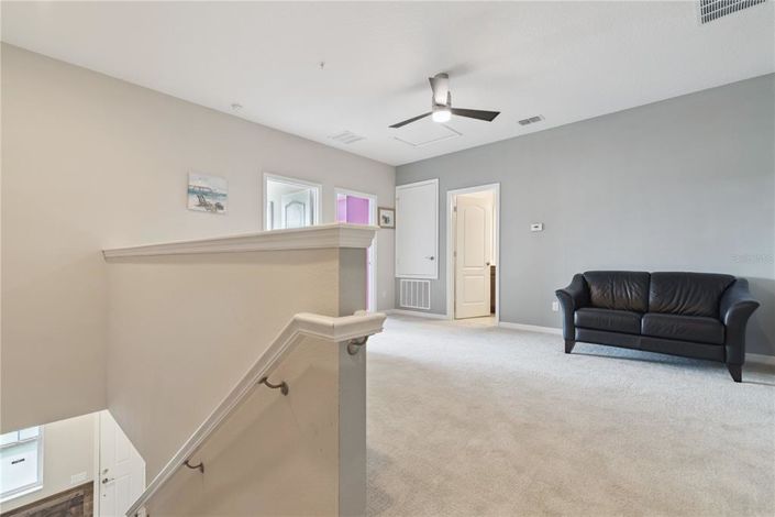 Image No.20-3 Bed Townhouse for sale