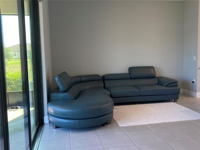 Image No.7-Maison de 4 chambres à vendre à Saint John