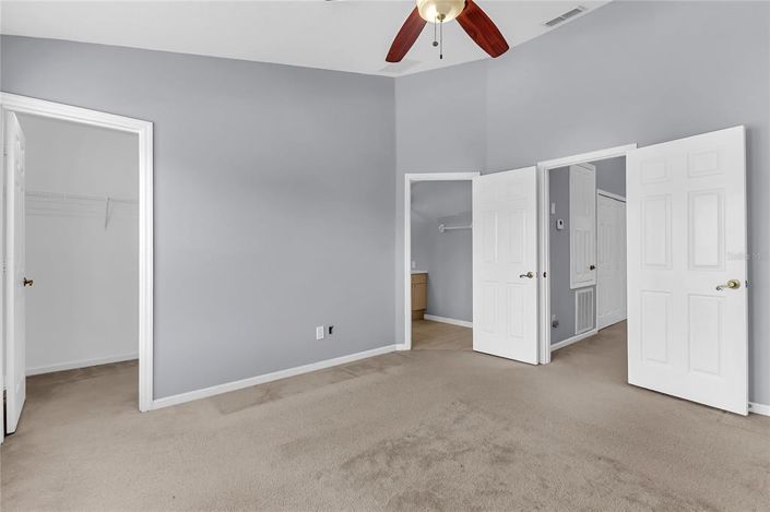 Image No.13-3 Bed Townhouse for sale