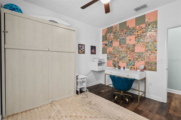 Image No.23-3 Bed Townhouse for sale