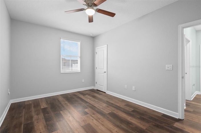 Image No.26-3 Bed Townhouse for sale