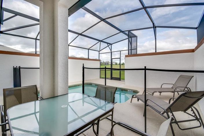 Image No.29-5 Bed Townhouse for sale