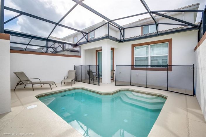 Image No.30-5 Bed Townhouse for sale