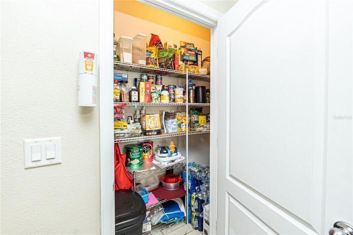 Image No.11-3 Bed House for sale