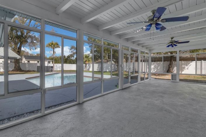 Image No.42-3 Bed House for sale