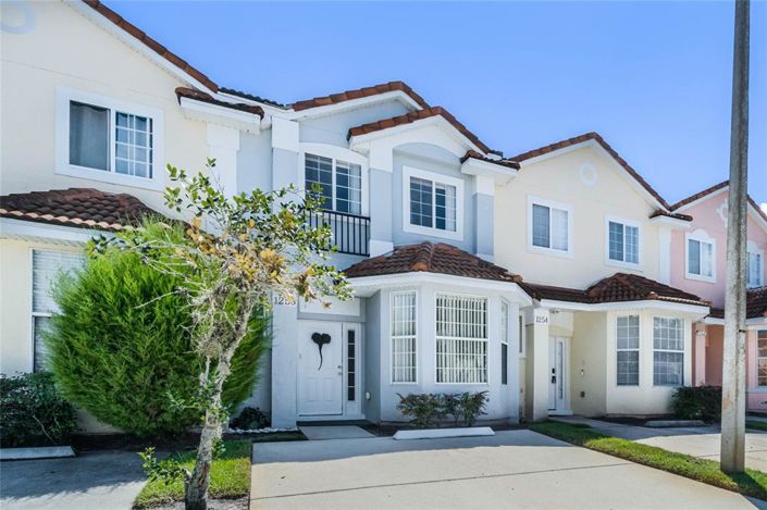 Image No.2-Maison de ville de 3 chambres à vendre à Saint John