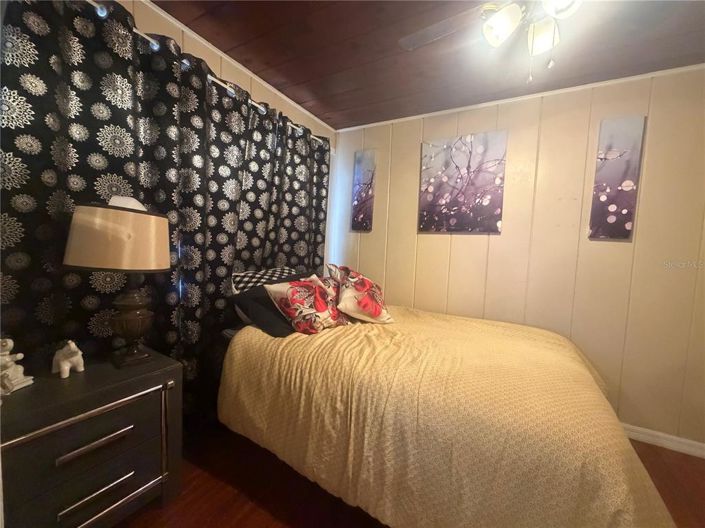 Image No.15-2 Bed House for sale