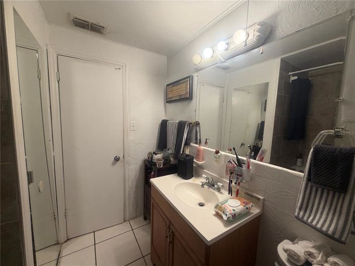 Image No.16-2 Bed House for sale