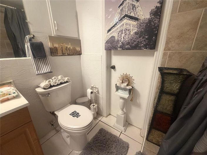 Image No.17-2 Bed House for sale