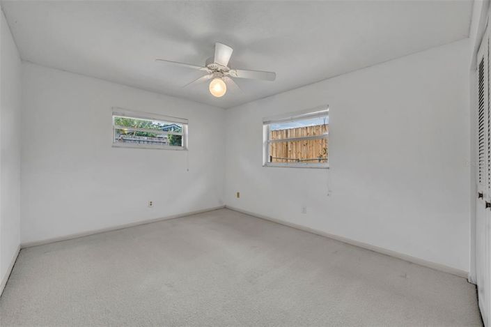 Image No.17-4 Bed House for sale