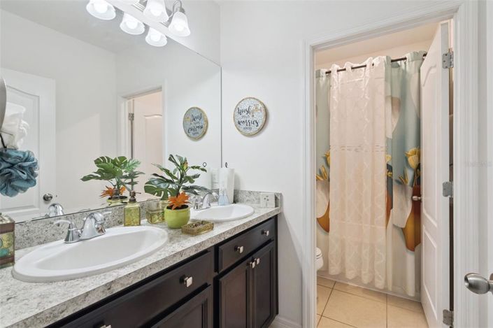 Image No.11-4 Bed House for sale