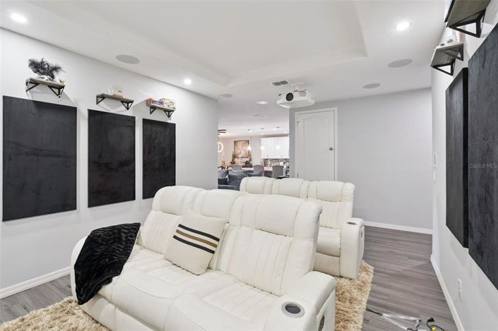 Image No.16-4 Bed House for sale