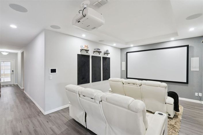 Image No.17-4 Bed House for sale