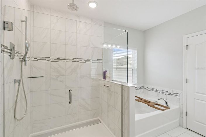 Image No.21-4 Bed House for sale