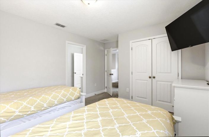 Image No.38-6 Bed House for sale