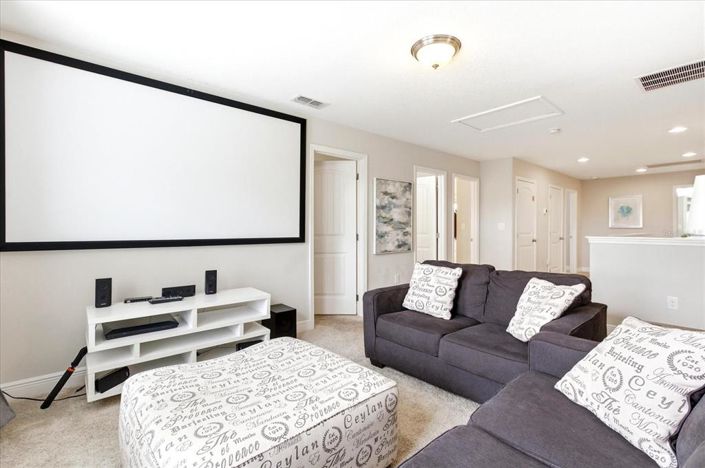 Image No.40-6 Bed House for sale