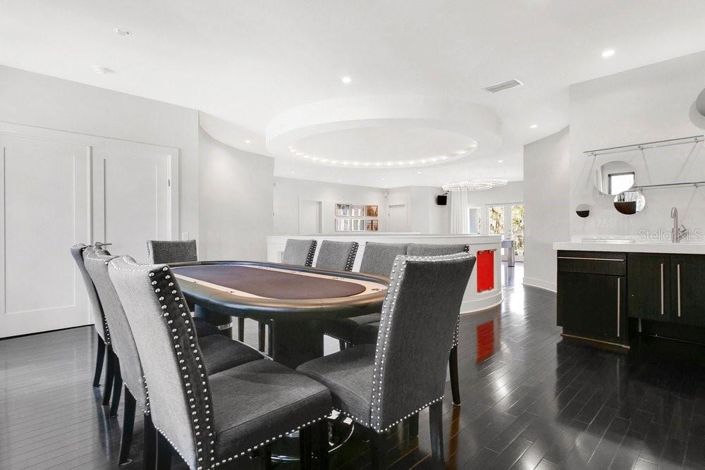 Image No.38-4 Bed House for sale