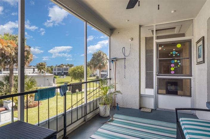 Image No.12-Appartement de 2 chambres à vendre à Saint John