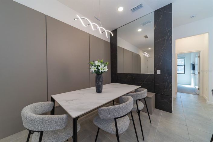 Image No.5-Maison de ville de 5 chambres à vendre à Saint John