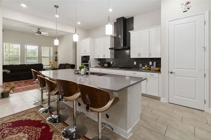 Image No.10-4 Bed House for sale