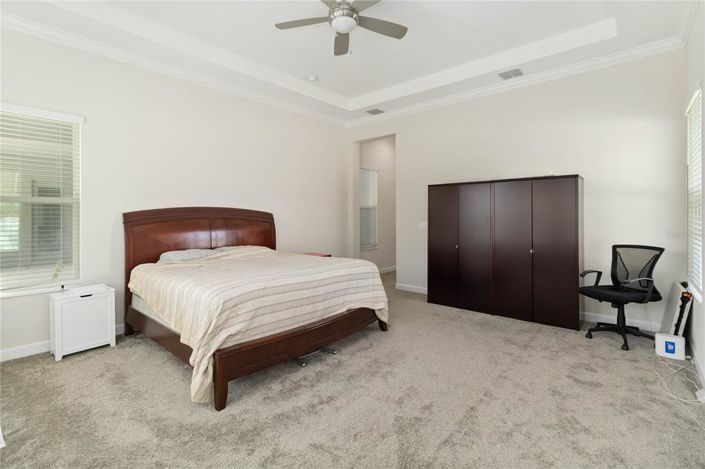 Image No.15-4 Bed House for sale