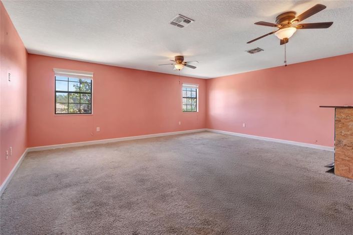 Image No.21-5 Bed House for sale